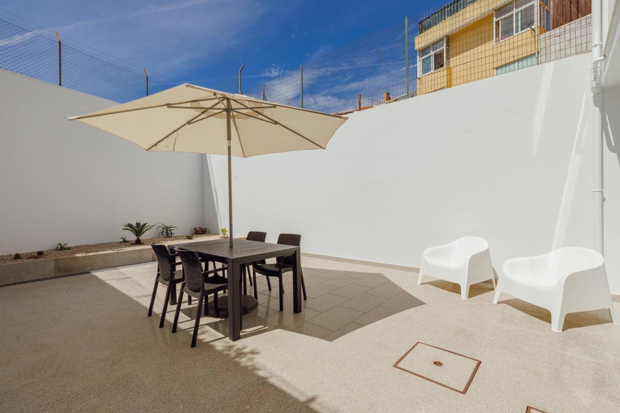 Stylish Apartment With Terrace By Hosty 波尔图 外观 照片